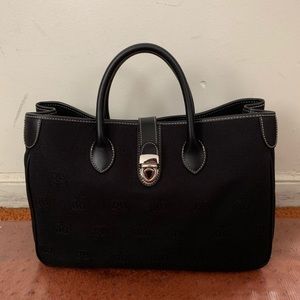 Dooney & Bourke Bag